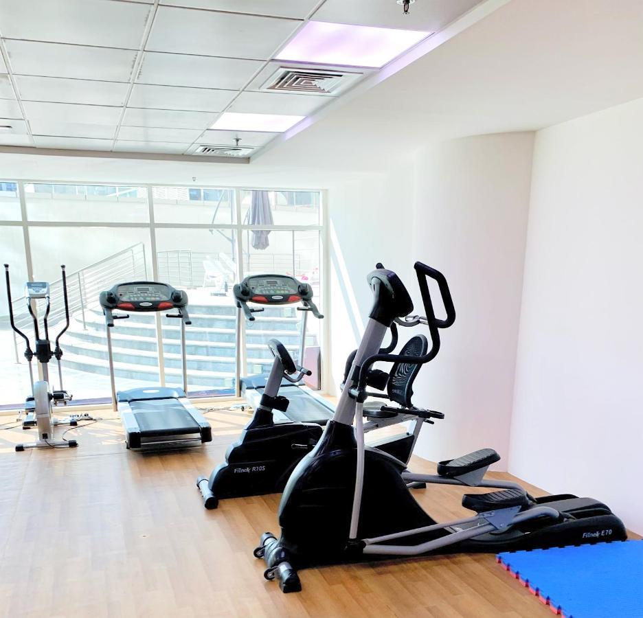 5 Star Serviced Apartment With Beach Access In The Heart Of Dubai Marina Free Welcome Gift Box Upon Arrival Exterior foto
